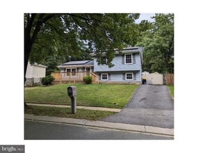 Building Photo - 1513 Wampanoag Dr