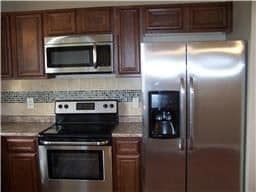 Building Photo - 3 br, 2 bath House - 1046 Waterford Circle