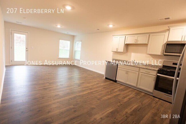Foto del edificio - 207 Elderberry Ln