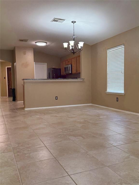 Building Photo - 711 Sun Lodge Dr