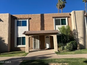 Building Photo - 7126 N 19th Ave