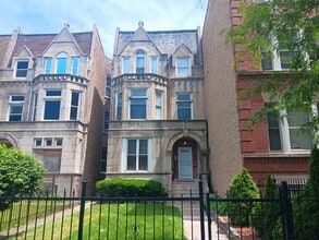 Building Photo - 5943 S Indiana Ave