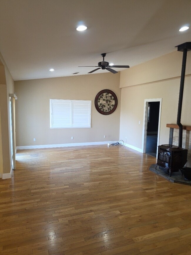 Building Photo - 4814 Iroquois Trail