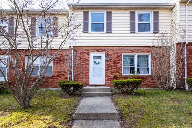 Photo - 703 Congress Ave Townhome