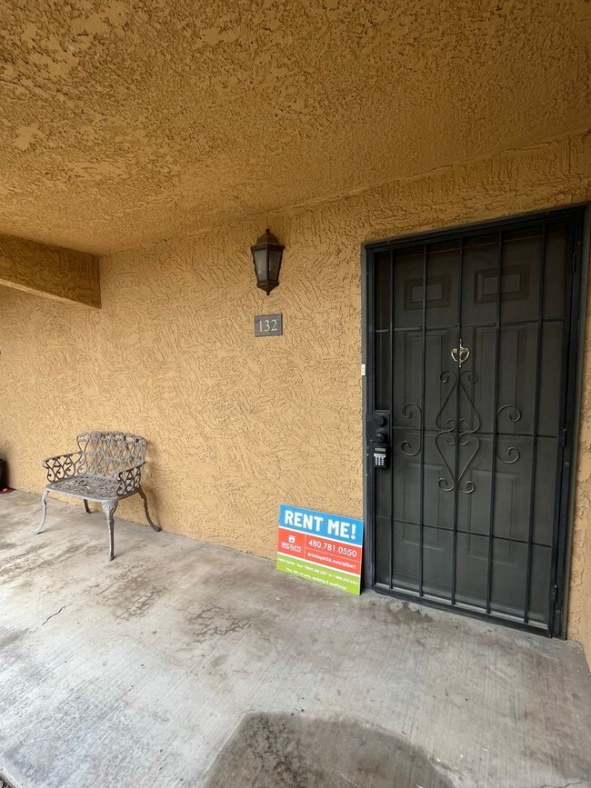 Foto del edificio - 2 Bedroom Condo in the Scottsdale Terrace ...