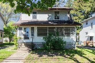 Building Photo - 1210 Brown St