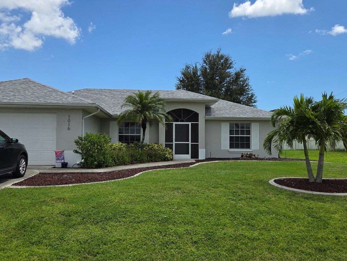 Foto principal - 1016 NW 10th St