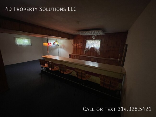 Building Photo - Delightful 4-Bedroom Saint Ann Home - Spac...