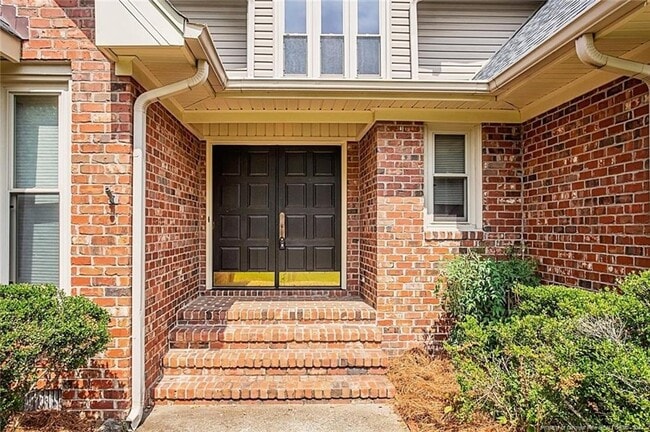 Building Photo - 887 3 Wood Dr