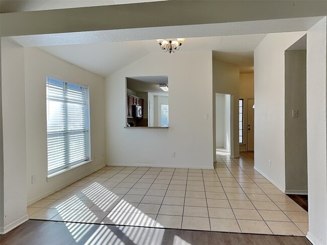 Building Photo - 2803 Seastrand Ln