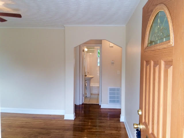 Foto del edificio - 2741 Beachmont Ave