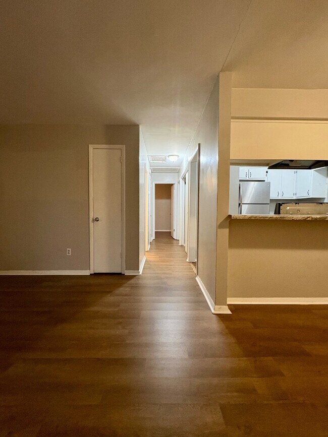 Foto del edificio - 3615 Mc Vay St SW