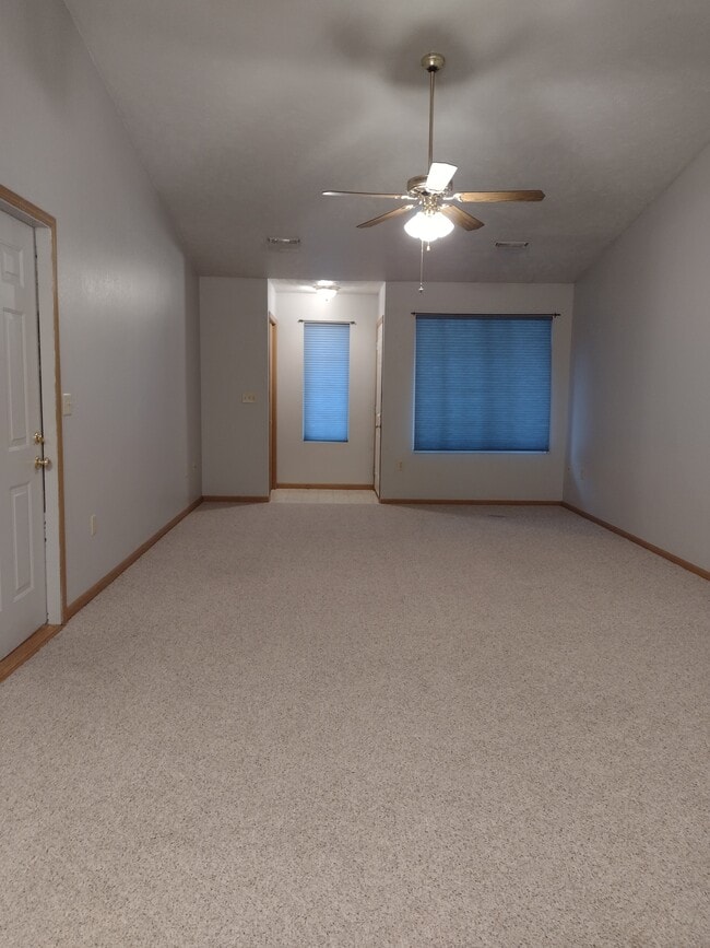 3406 Koenigstein Ave, Norfolk, NE 68701 Townhome Rentals in Norfolk