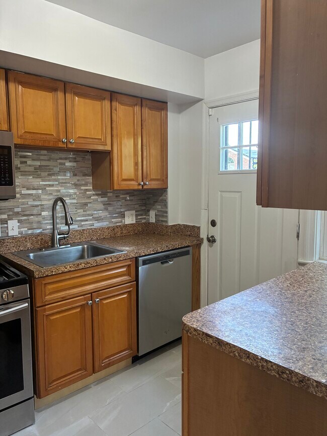 Foto del edificio - 425 Oakwood St SE