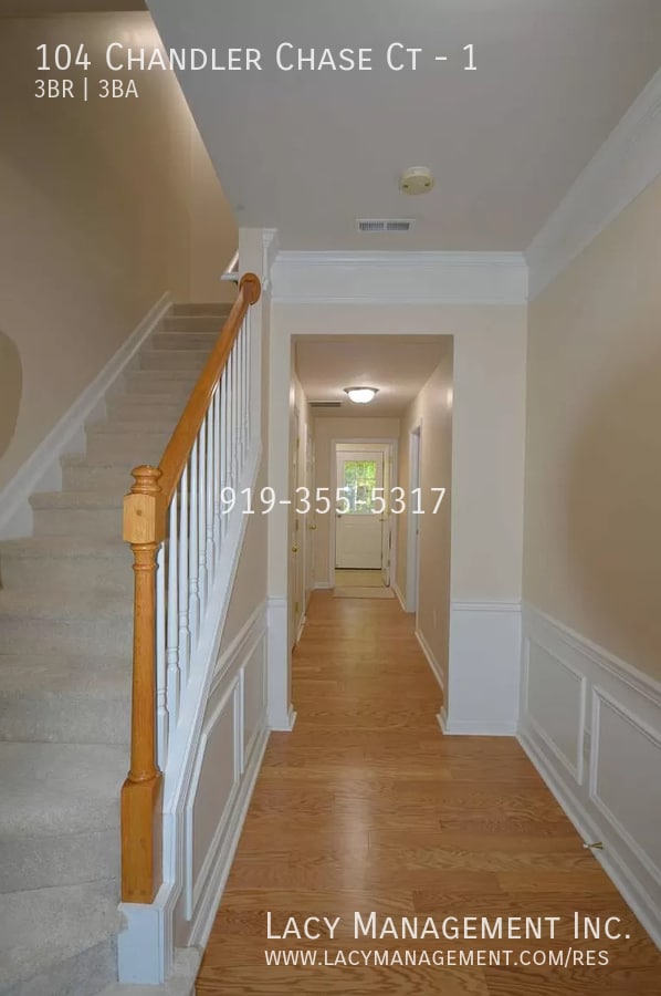 Building Photo - 104 Chandler Chase Ct