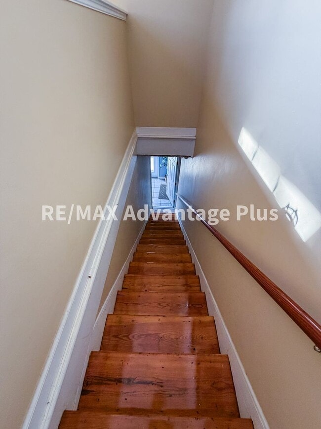 Foto del edificio - 400 S Main St