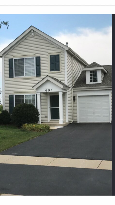 Foto principal - 605 Briarcliff Dr