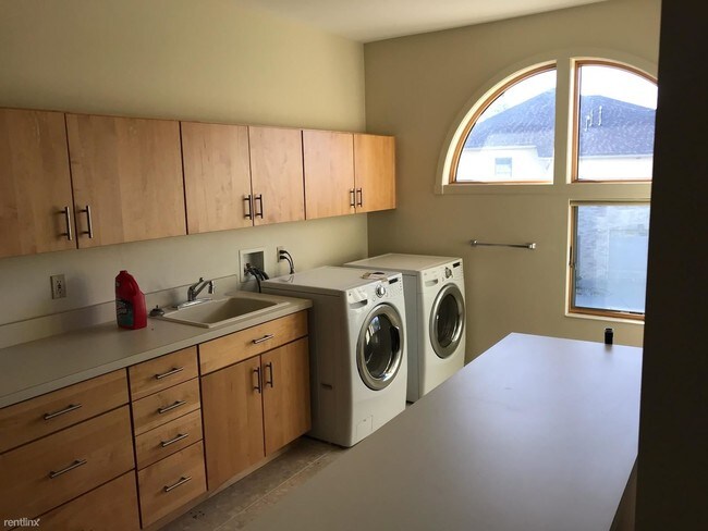 Foto del edificio - 9 E Grove Ct