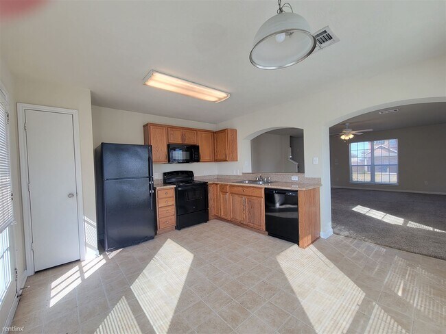 Foto del edificio - 4 br, 4 bath House - 4140 McFarland Dr