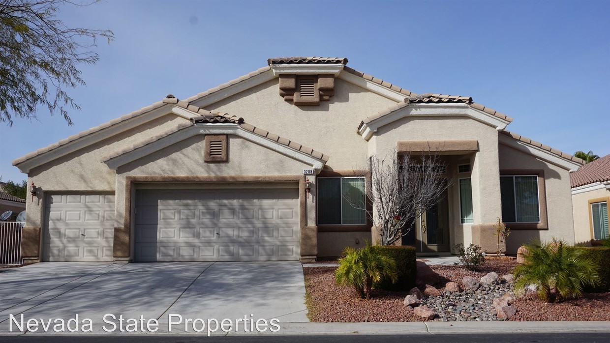 Foto principal - 3208 Tanagrine Dr