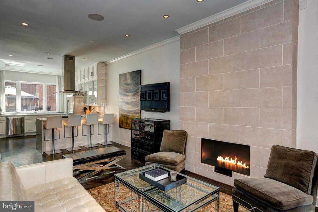 Foto principal - 2150 L St NW