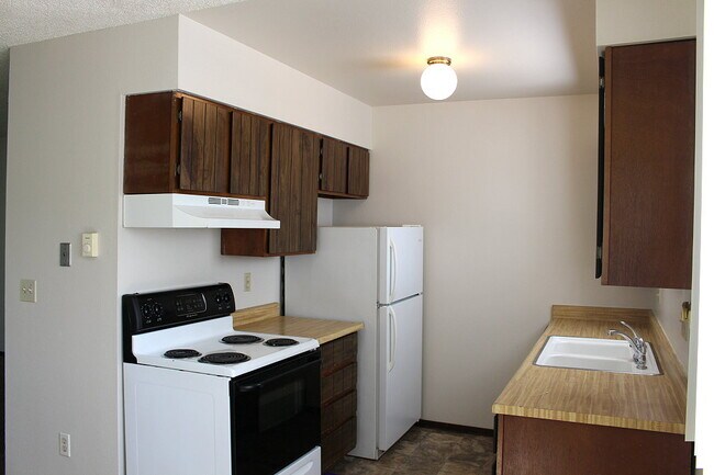Building Photo - 2613 Davidson Dr