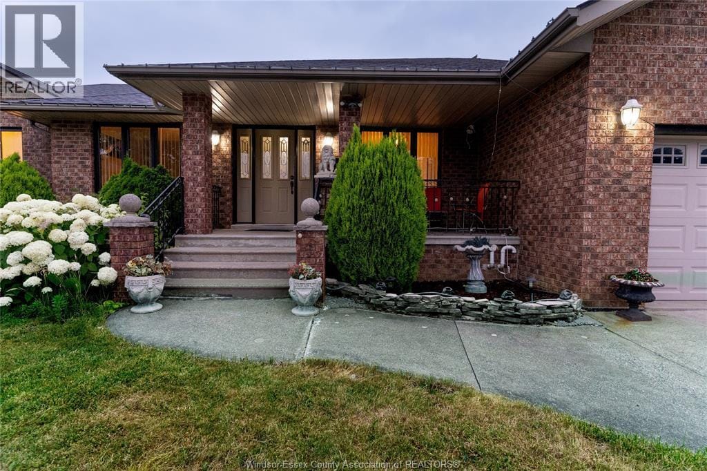 Primary Photo - 12310 Candlewood Dr