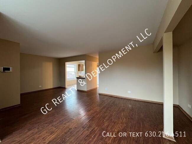 Building Photo - ***PARKVIEW SUBDIVISION / 3 BDRM-2 BTH / I...