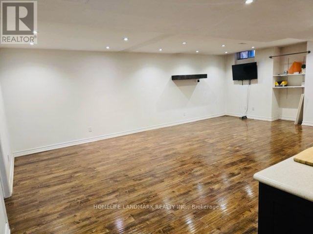 Photo du bâtiment - 211 Zokol Dr