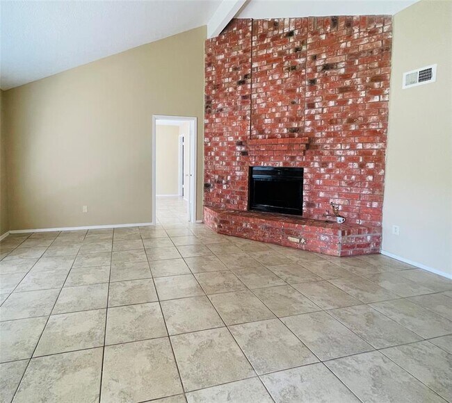 Building Photo - 19210 Lazy Valley Dr