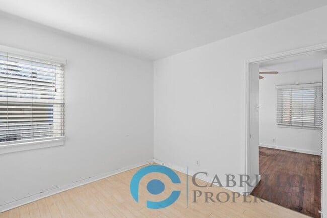 Foto del edificio - 4332 Cleveland Ave