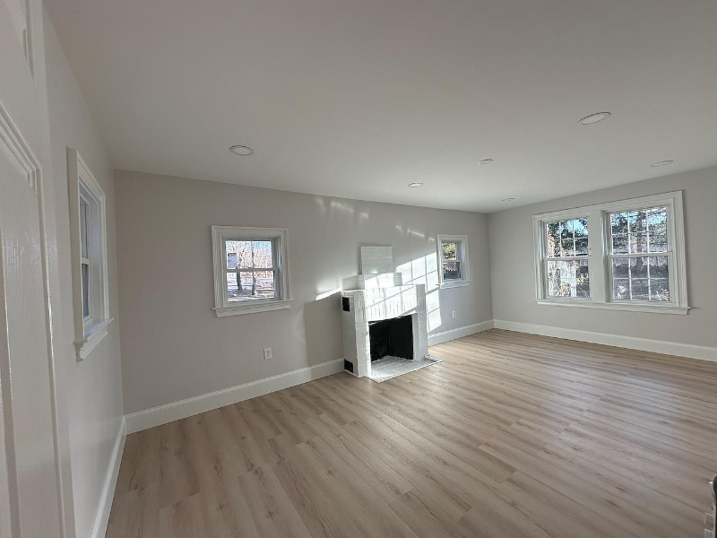 Foto del edificio - 196 Marbleridge Rd