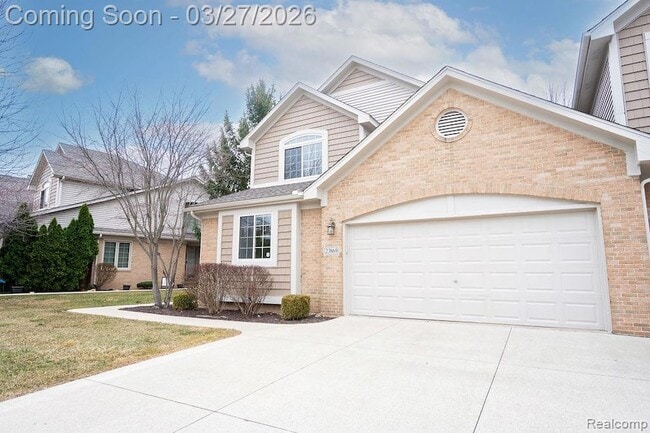 Building Photo - 23869 McCort Dr