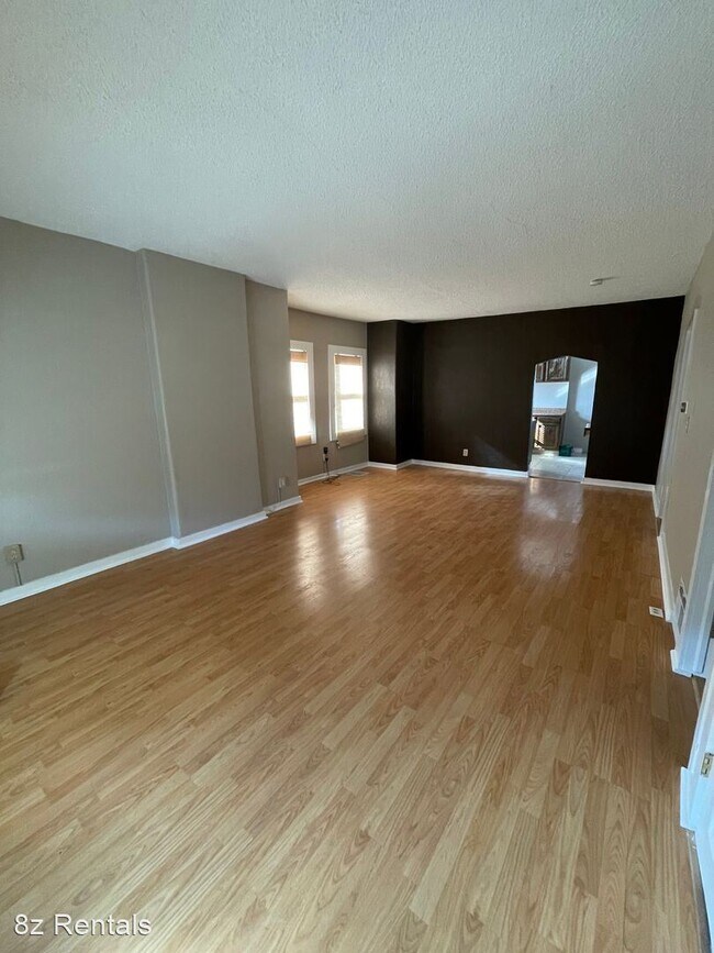 Foto del edificio - 4 br, 2 bath House - 705 Stuart St