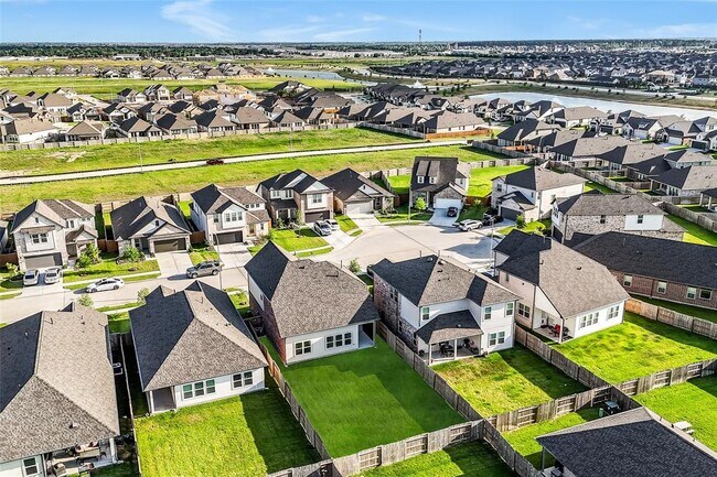 Foto del edificio - 21030 Treasure Gate Ln