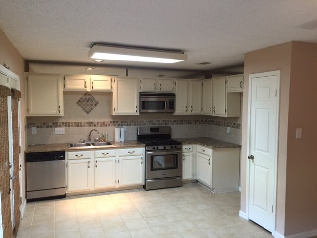 Foto del edificio - 8514 Pine Falls Dr