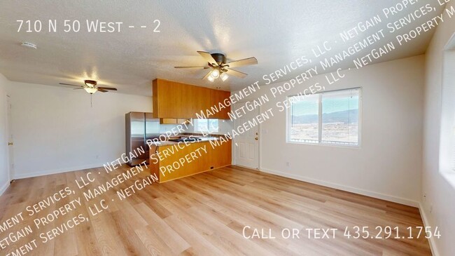 Building Photo - Newly Updated 2 Bedroom Parowan Apartment