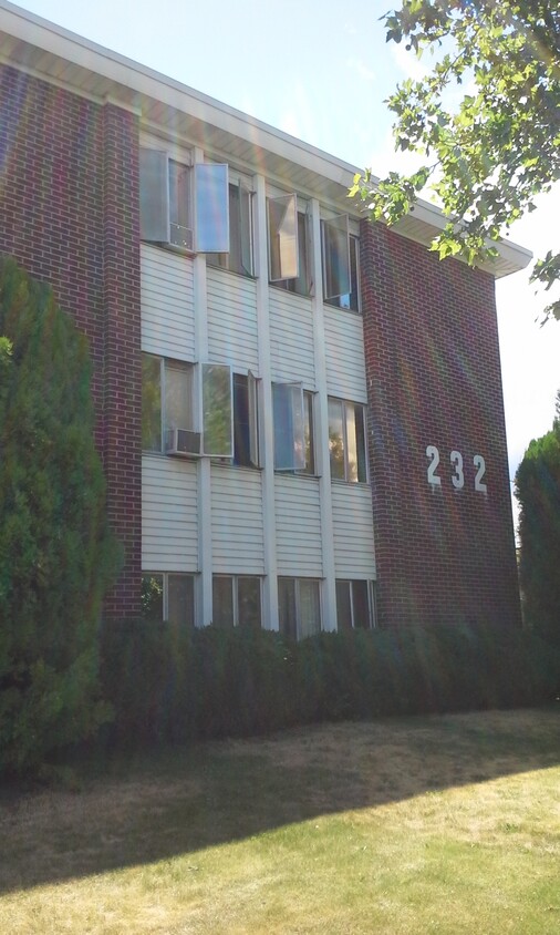 Primary Photo - 232 N 200 W