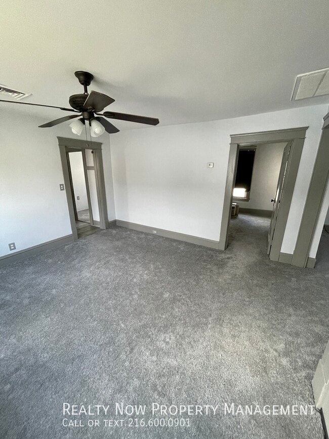 Foto del edificio - 2813 Marvin Ave