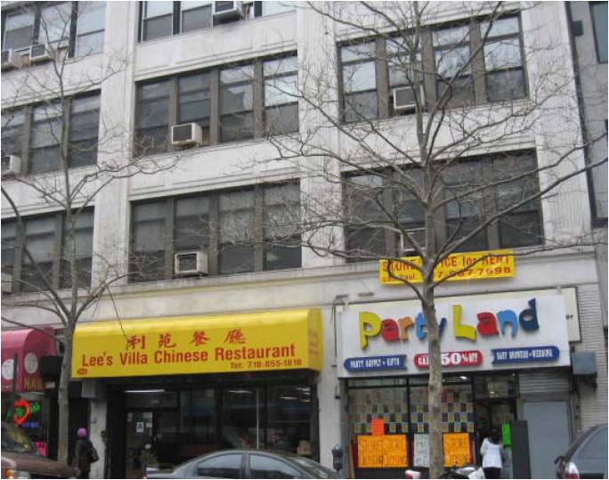 Primary Photo - 135 Lawrence St