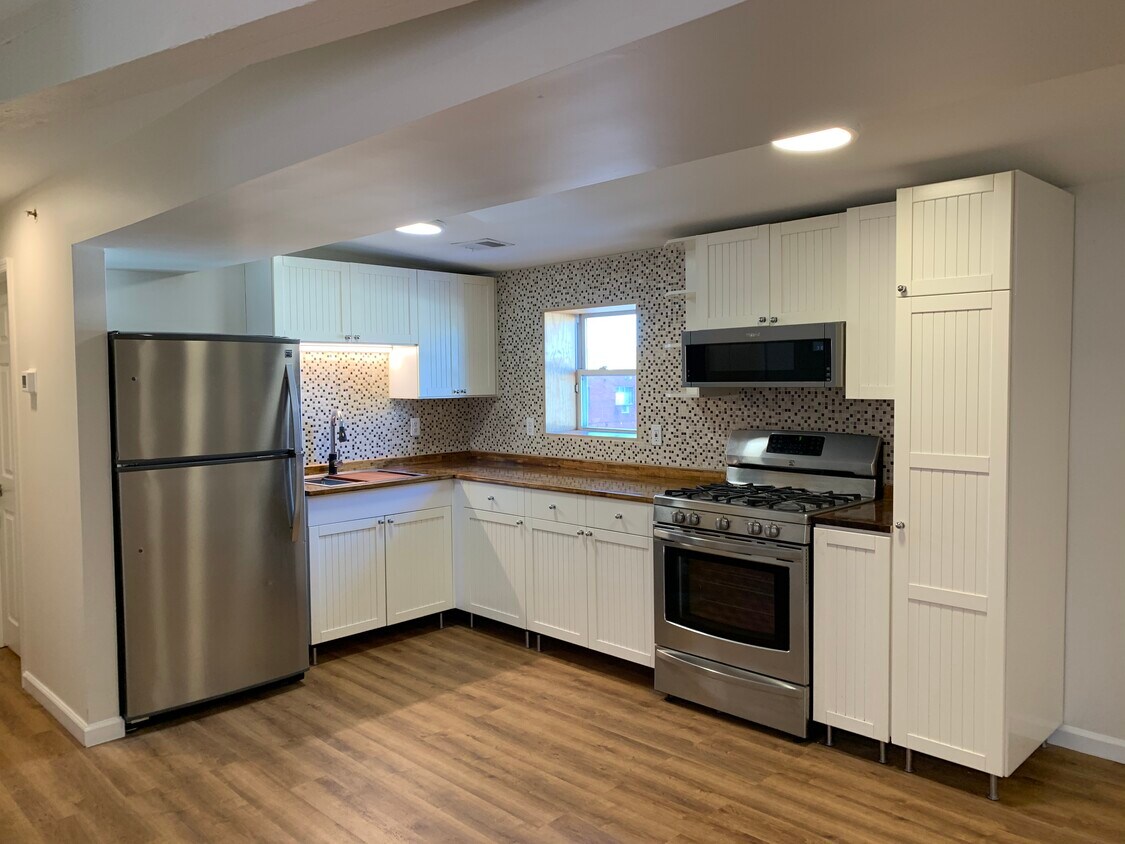 3537 Halleck St Unit 3L, Newark, NJ 07104 3537 Halleck St Newark