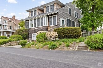 Building Photo - 4 Glover Ave