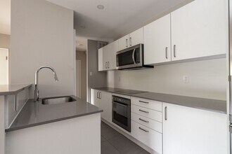 Building Photo - 111 Lawton Blvd