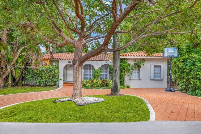Photo - 7711 Coquina Dr House
