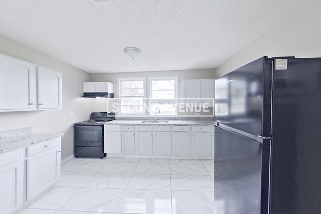Foto del edificio - 4425 11th Ave N