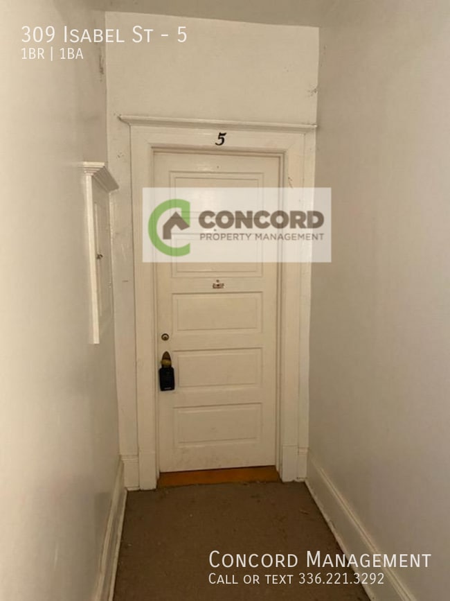 Building Photo - 309 Isabel St