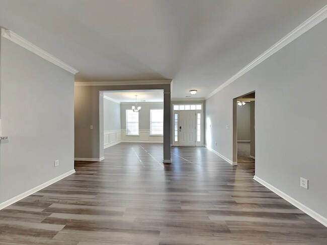 Foto del edificio - 14642 Eastgrove Dr