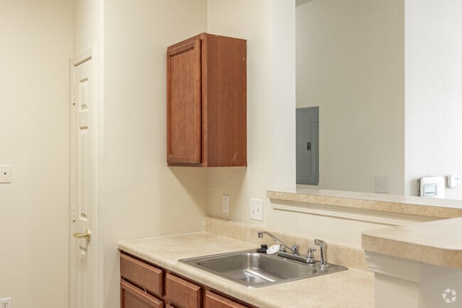 2BR, 2BA - The Grand Richmond at Brook Run