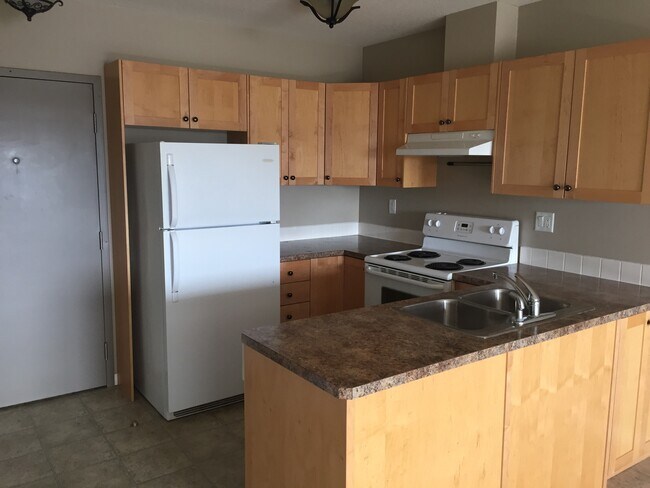 Photo du bâtiment - 9137-996A 96a St