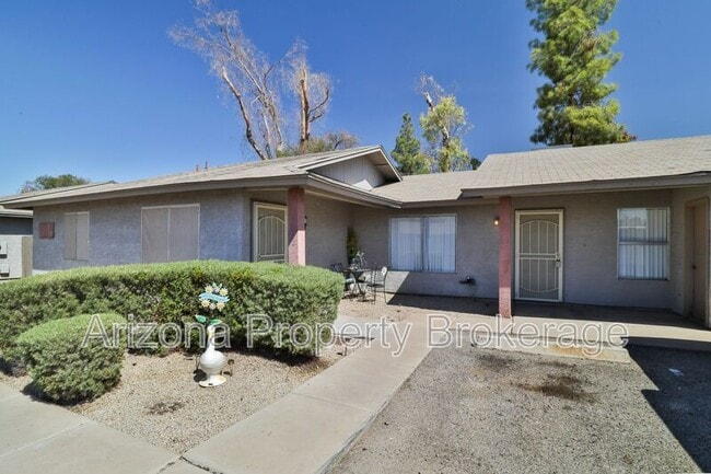 Photo - 1625 N Date Apartment